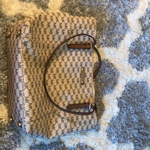 Michael Kors jet set purse